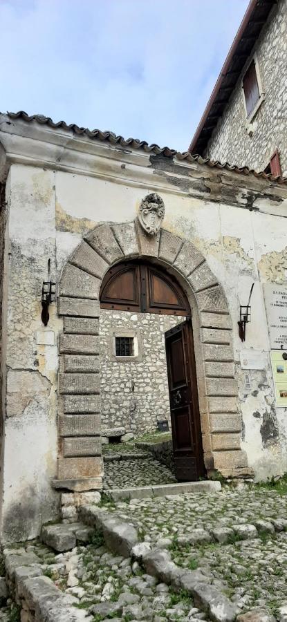 B&B Dentro Il Castello Di Fumone Exterior photo